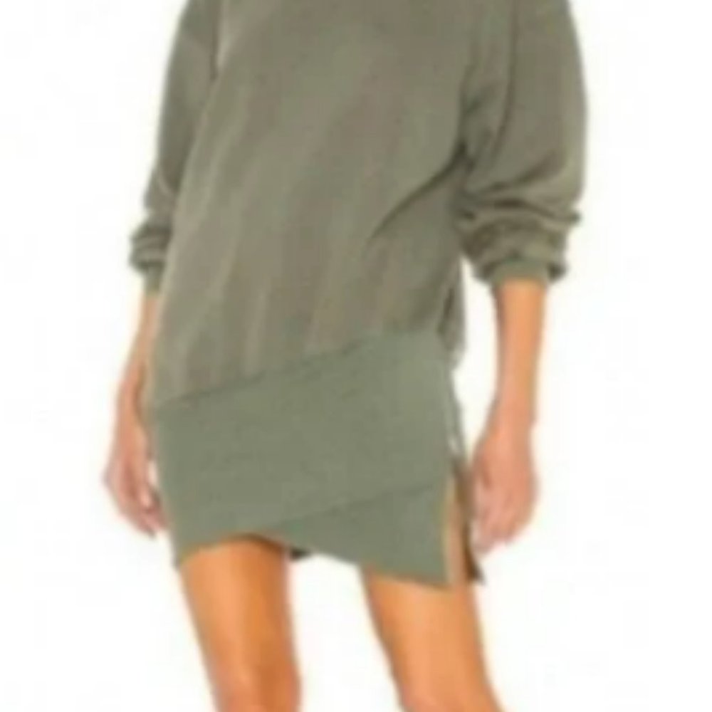 Young Broke & Fabulous Army Green Asymmetrical Zip Sweater Dress Size Large - Picture 11 of 13